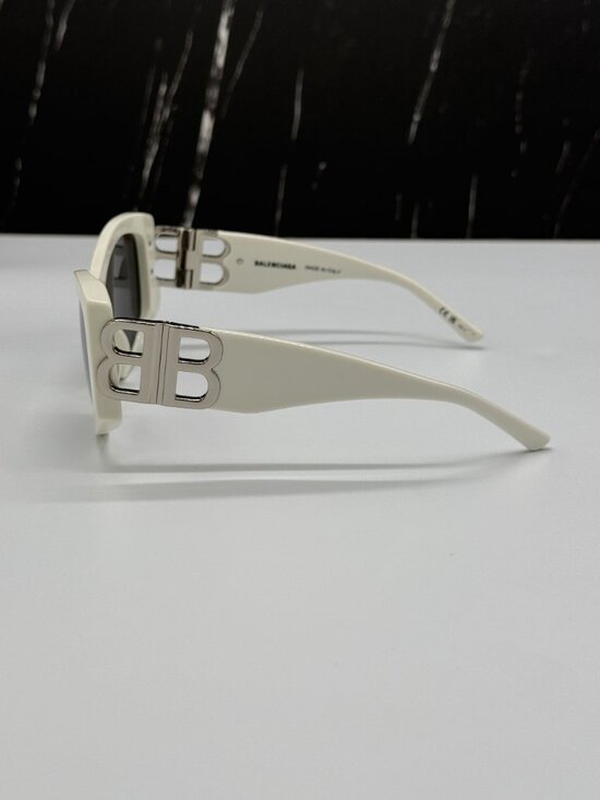 NEW BALENCIAGA BB0287S 006 WHITE CAT EYE WOMEN SUNGLASSES BALENCIAGA EYEWEAR main image 10